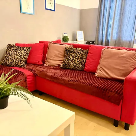 Urban Marvel Retro Apartment Pressburg